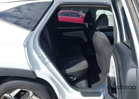 2022 Hyundai Tucson Sel z USA, uszkodzony, nr VIN 5NMJF3AE1NH041873